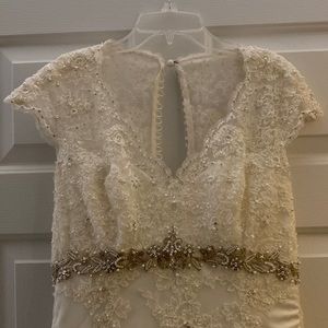 David’s bridal white wedding gown, size 12